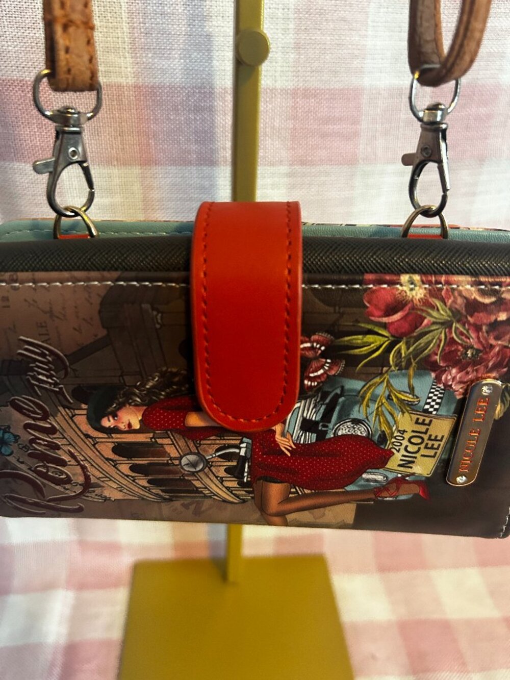 Nicole Lee Roma Wristlet – Very Good Condition – Illustrated Design
